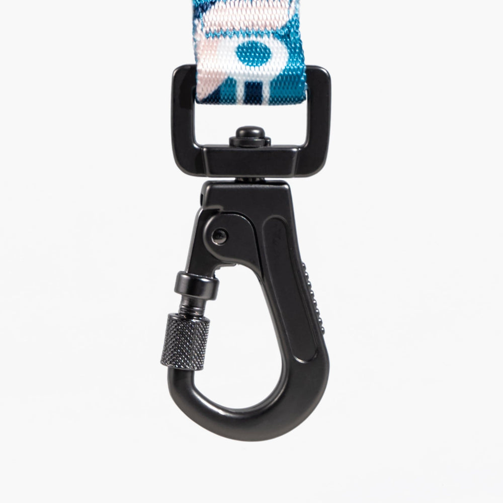 
                      
                        Multifunctional Bungee Leash - Abstract Pattern
                      
                    